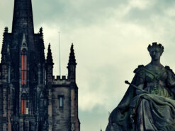 Statue of Queen Victoria in Edinburgh